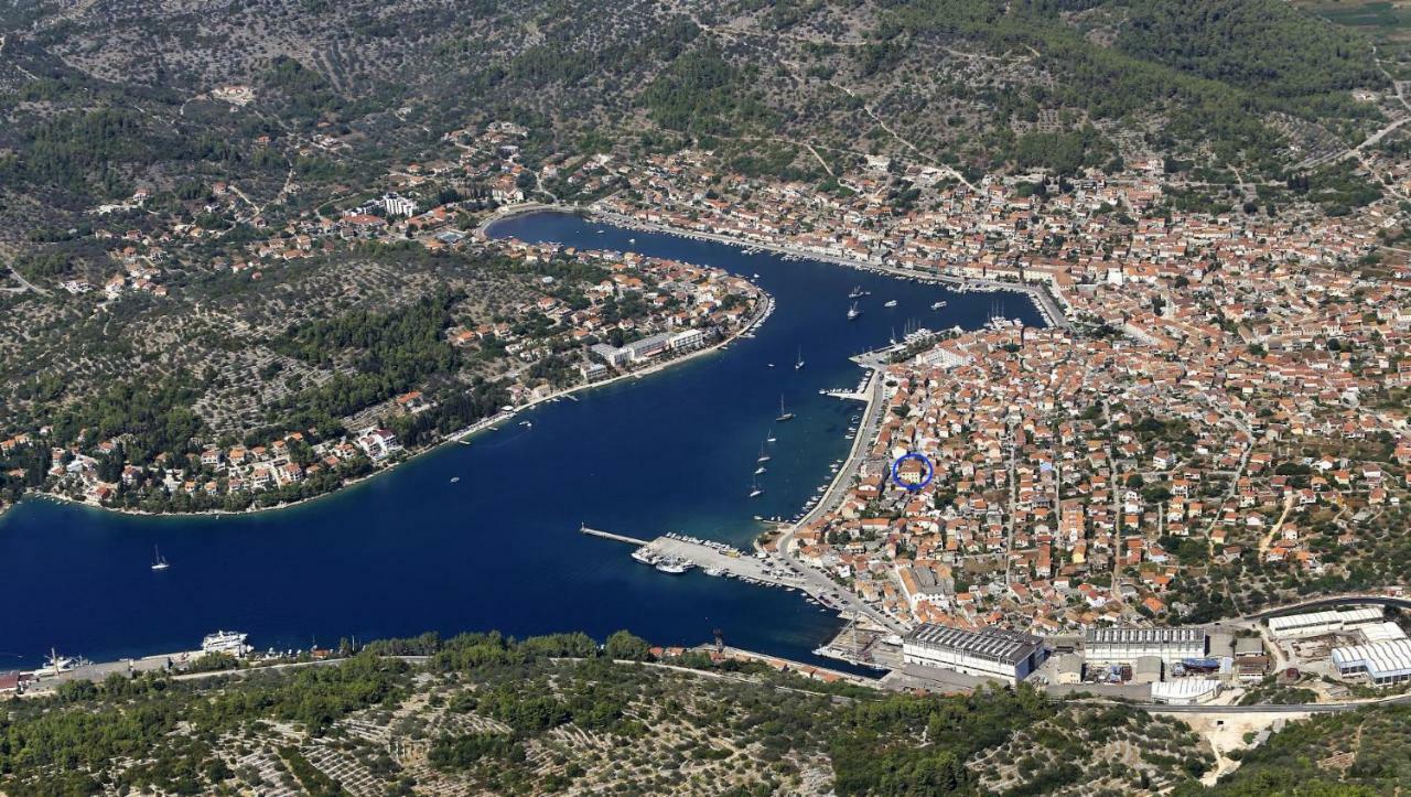 Guesthouse Franko Vela Luka Exteriör bild